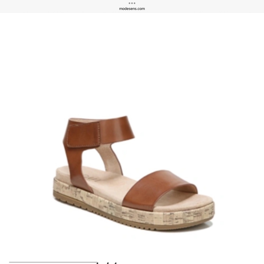 Naturalizer Brown Ankle Strap Sandals in detail toffee